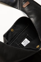 Load image into Gallery viewer, SLINGER BLACK